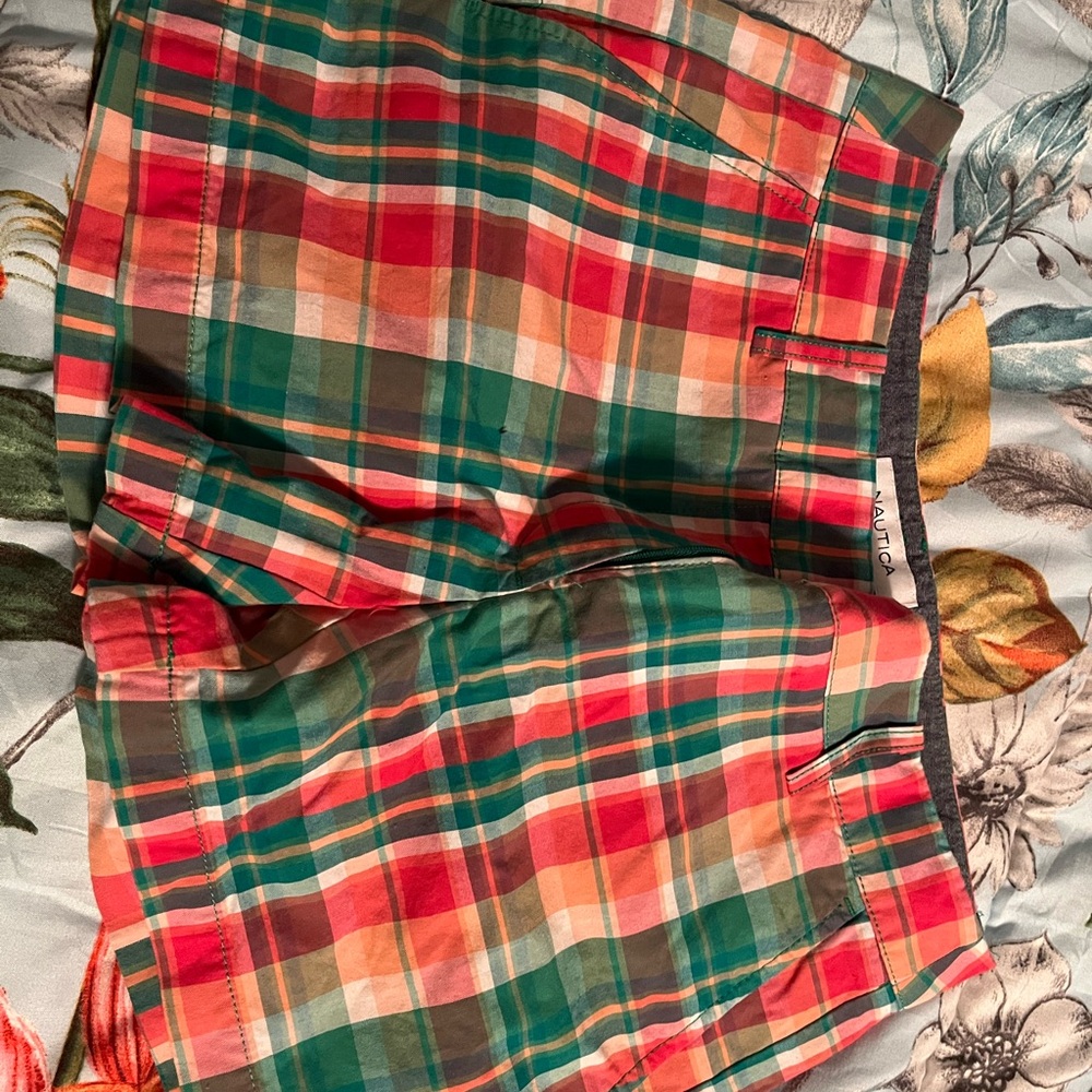Nautica Red and Green Cargo Shorts Festive Plaid Design